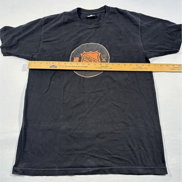 Undefeated Adult Black Puck Off T-Shirt Tee Mens NHL Hockey UNDFTD Sz L HOLES - Picture 5 of 11